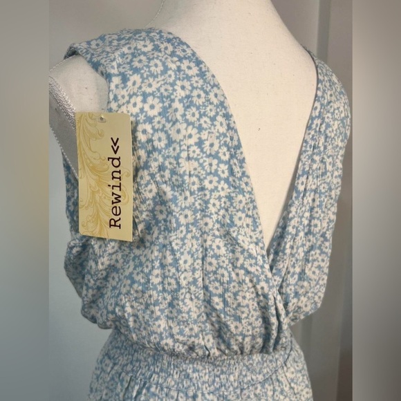 Rewind Blue Floral Romper - Picture 3 of 6